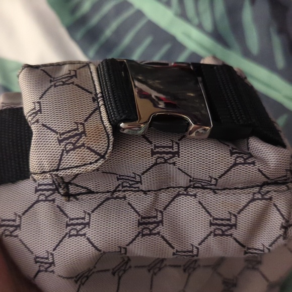 Y2K Lauren by Ralph Lauren monogrammed  shoulder bag. - Picture 8 of 8